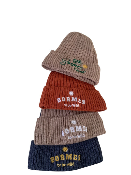 Bonnet Varsity Bormes to be Wild, Restez au chaud. Restez sauvage.